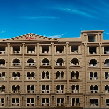 Two Bedroom Deluxe Apartment In Bahria Town Rawalpindi Ngoại thất bức ảnh